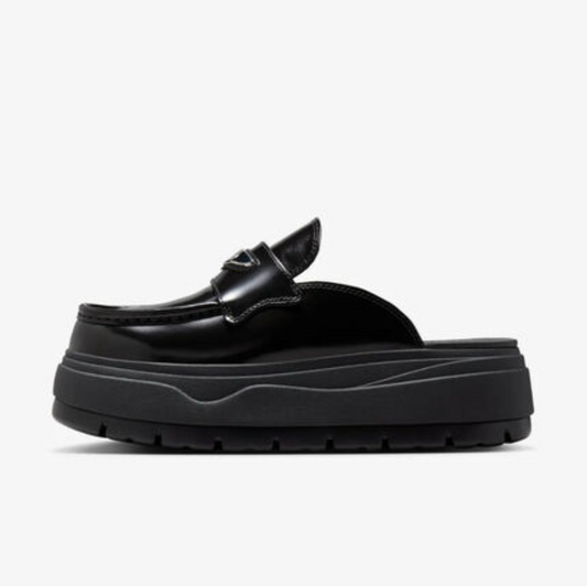 Nike Air Jordan Mule W - Black/Metallic Silver (HJ4292-001)
